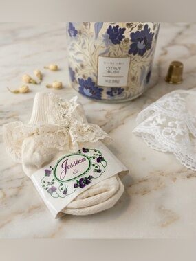 NWT Vintage Jessica by KTC Lace Trim Girl Baby Socks Sz 3-4.5" Cream